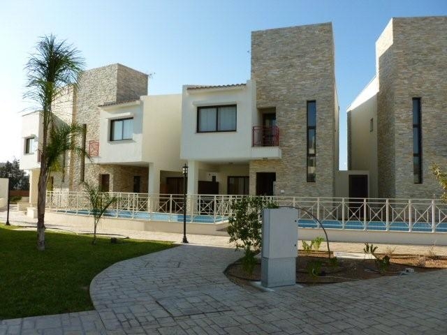 Maisonette for sale in Moutayiaka Area-Limassol