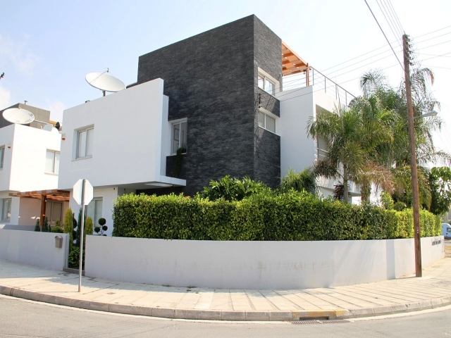 Modern 4 bedroom Villa in Ayios Athanasios-Limassol