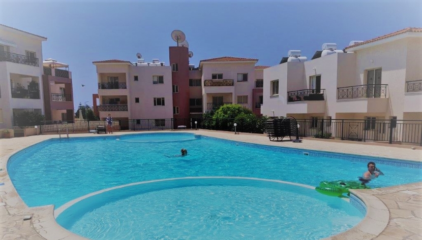 PATO-ARES-6004 1 BEDROOM APARTMENT FOR €79,000 NEAR TOMBS OF THE KINGS PAPHOS