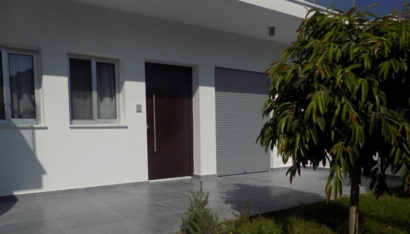 LIYER-HRES-6007 MODERN 3 BEDROOM SEMI DETACHED HOUSE LIMASSOL