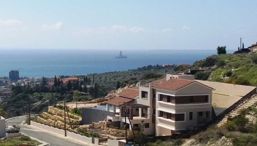 LIATY-VRES-6023 LUXURY 6 BEDROOM VILLA IN AYIOS TYCHONAS LIMASSOL ***SOLD***