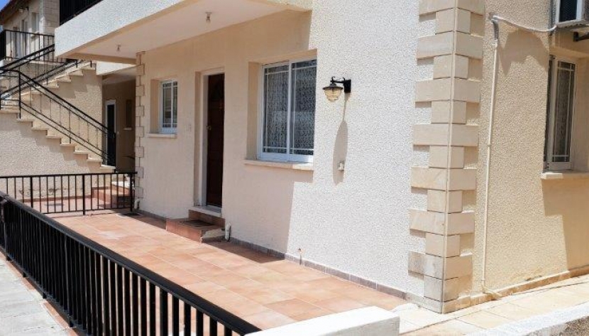 PATOK-ARES-6033 2 BED GROUND FLOOR APARTMENT IN TOMBS OF THE KINGS PAPHOS