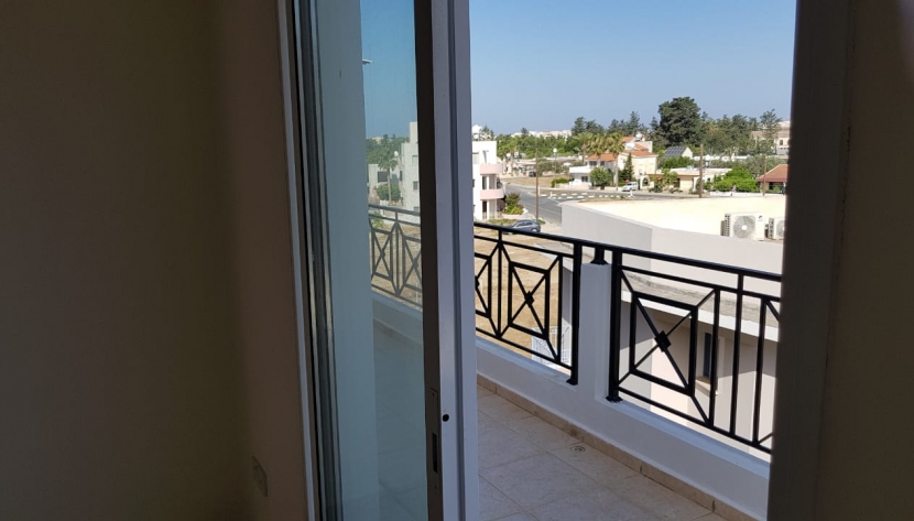 PAGER-ARES-6046 3 BEDROOM PENTHOUSE IN PAPHOS ***SOLD***