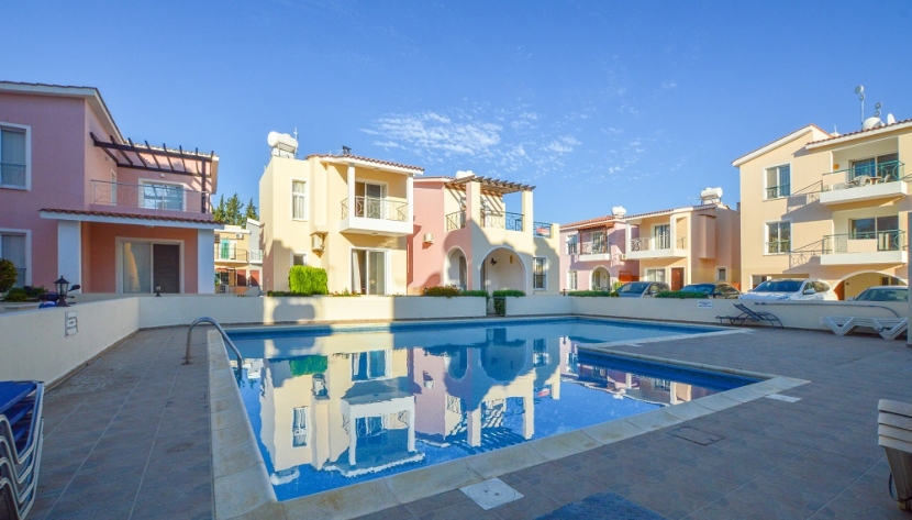 PAKAPA-ARES-6048 2 BEDROOM APARTMENT IN KATO PAPHOS ***SOLD***