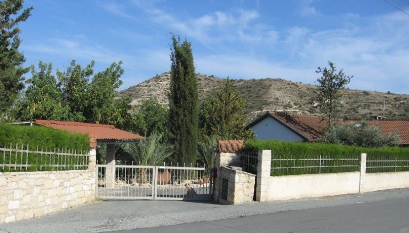 LIPAL-VRES-6061 3 BEDROOM COUNTRY VILLA IN PALODIA LIMASSOL ***SOLD***