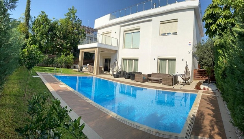 LIYER-HRESS-6209 LUXURY 4 BEDROOM HOUSE + POOL IN YERMASOYIA TOURIST AREA, LIMASSOL ***UNAVAILABLE***