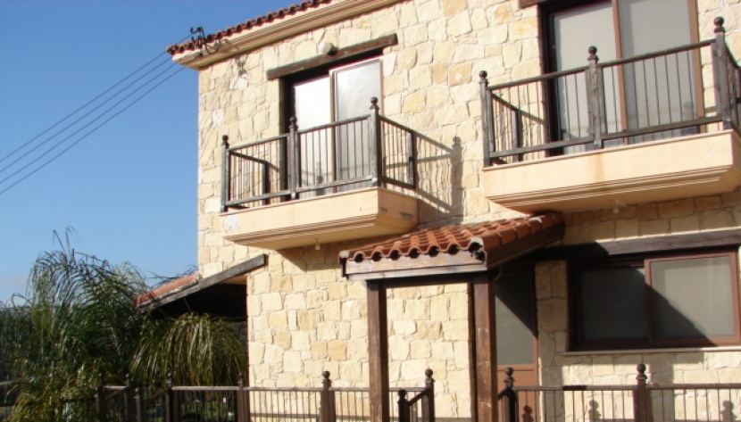 3 BEDROOM HOUSE IN ALASSA 