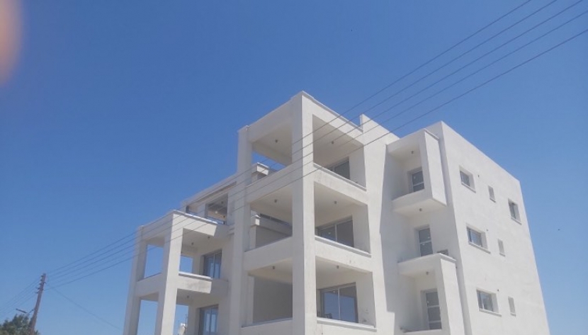 LKPOL-ACTOLB-6392 2 BEDROOM LUXURIOUS APARTMENT IN KATO POLEMIDIA ***SOLD***