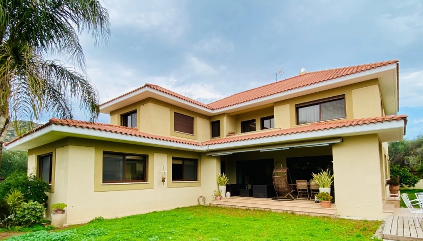 LPAL-HRESR-6482 4 BEDROOM CLASSIC HOUSE IN PALODIA ***SOLD***