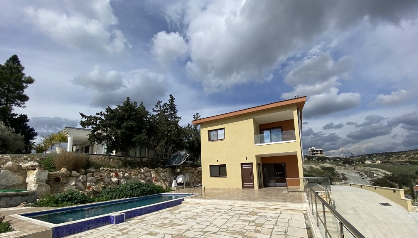 LPARE-HPAPR-6502 3 BEDROOM + OFFICE VILLA IN PAREKLISSIA ***UNAVAILABLE***