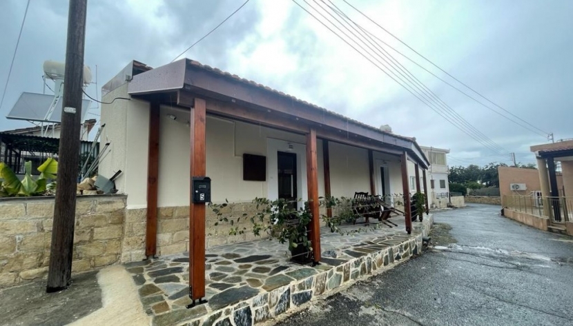 LKOL-HRESL-6797 2 BEDROOM DETACHED HOUSE IN KOLOSSI ***SOLD***