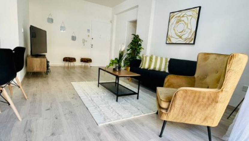 LNEA-ARES-7106 2 BEDROOM APARTMENT IN NEAPOLI ***SOLD***