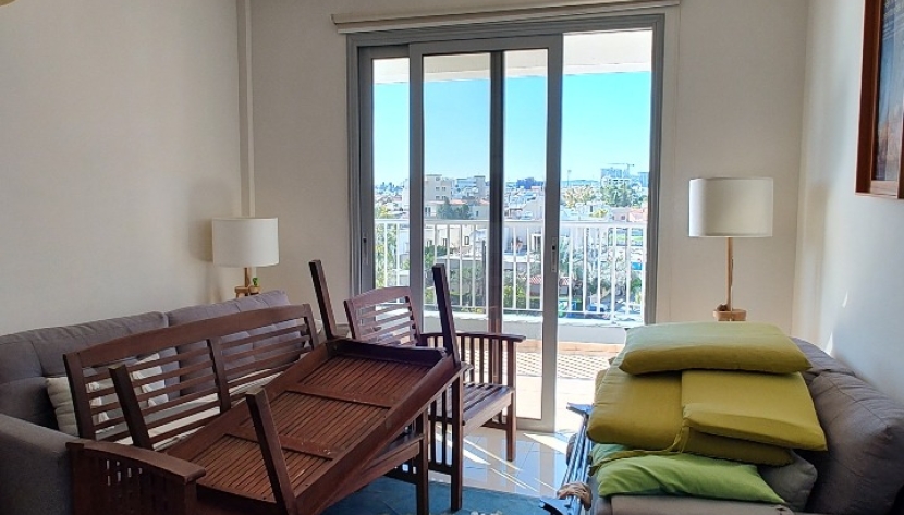 LALIV-ARESM1-7637 3 BEDROOM APARTMENT IN LIVADIA