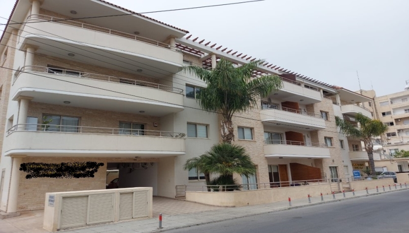 LNAF-ARES-161 3 BEDROOM APARTMENT IN NAAFI AREA, LIMASSOL